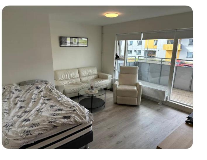 Apartment Close To The Airport Keflavík Esterno foto